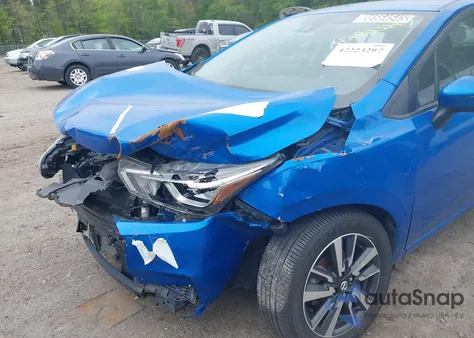 2021 Nissan Versa Sv Xtronic Cvt z USA, uszkodzony, nr VIN 3N1CN8EV8ML819836